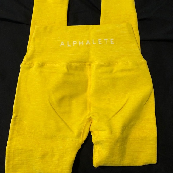 Alphalete revival leggings - Picture 2 of 2